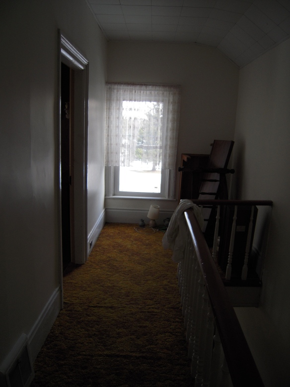 Manse upstairs front hallway